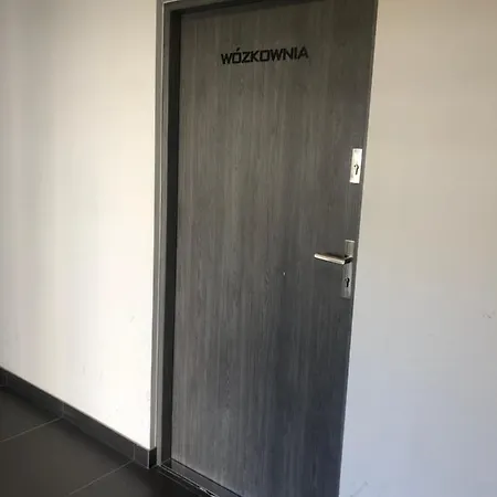 Kolobrzeska Apartment