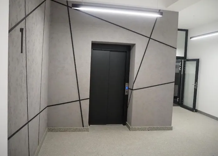 Kolobrzeska 公寓 皮拉